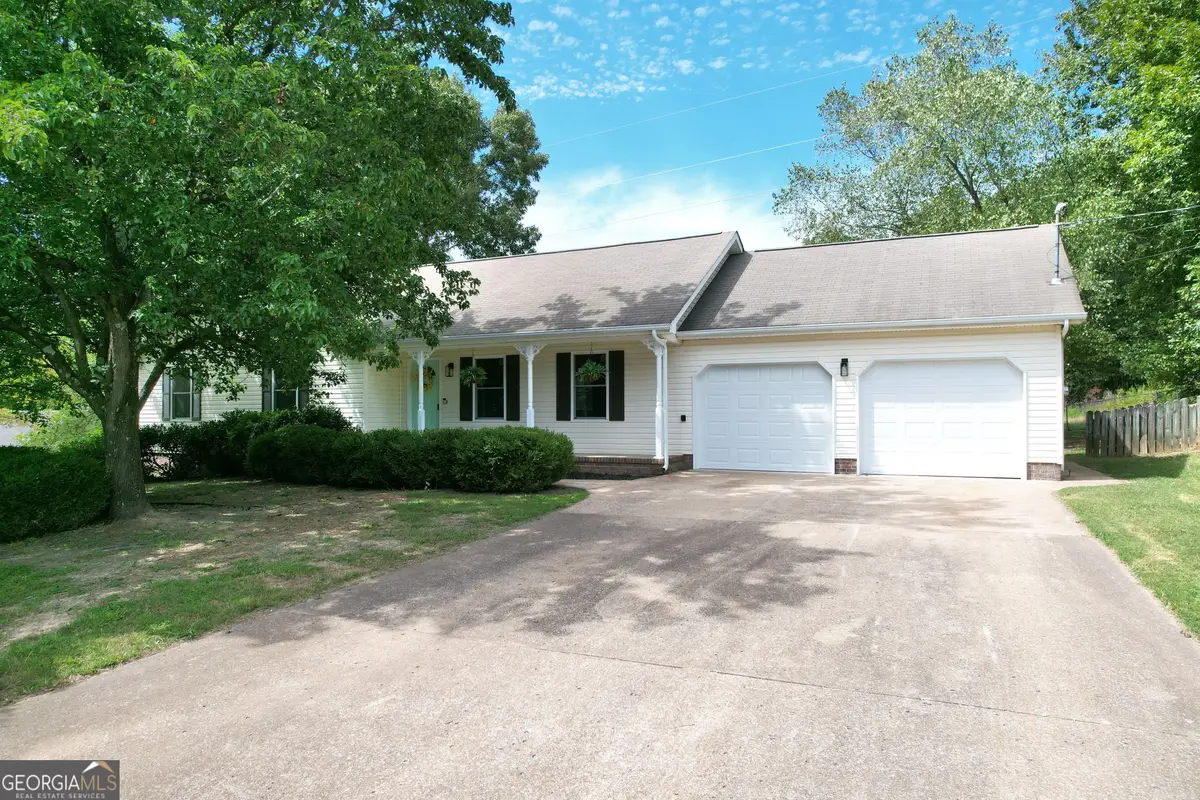 372 Castleview Drive, Ringgold, GA 30736 - Image #1