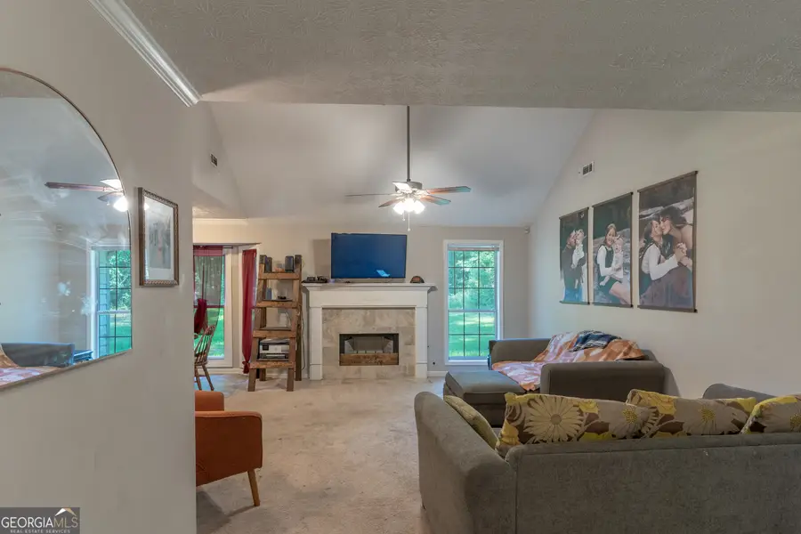 115 Woodland Ridge Circle, Covington, GA 30016 - Image #3