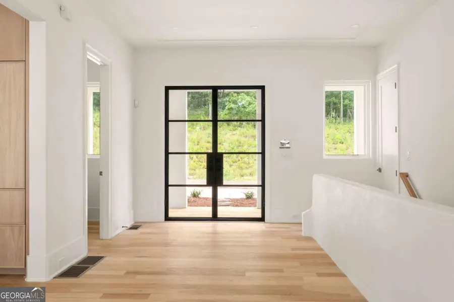 1064 Lupo Loop, Chattahoochee Hills, GA 30268 - Image #2