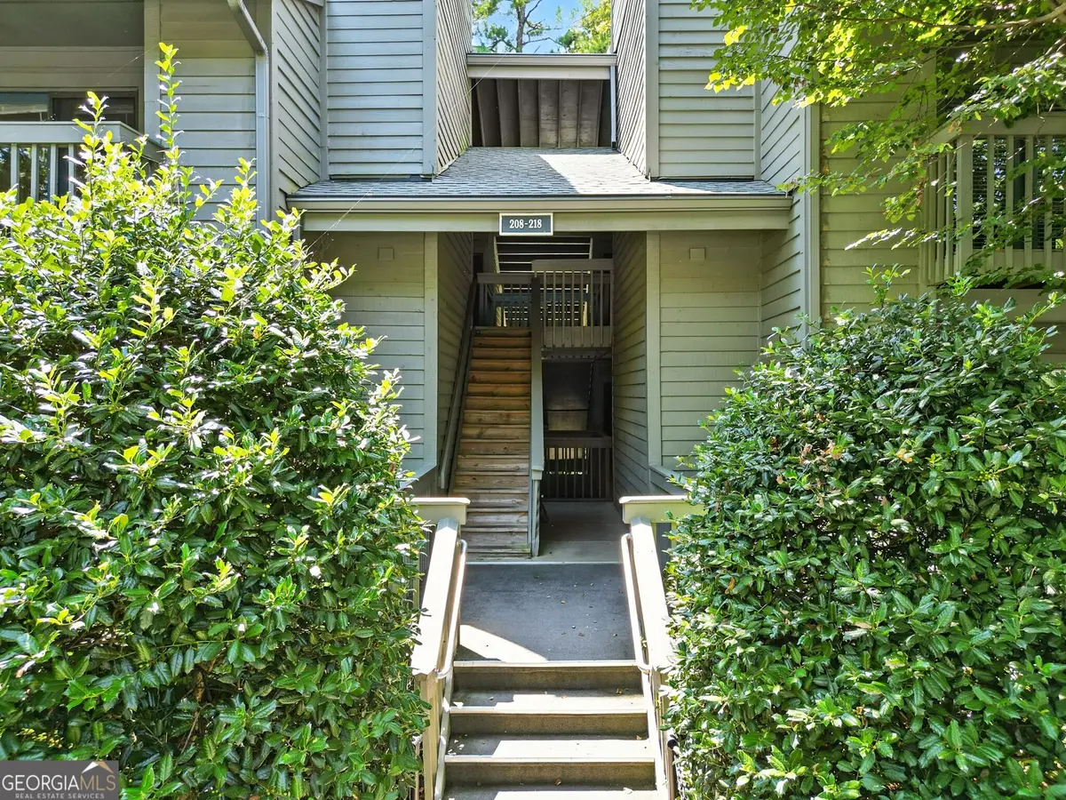 217 Tuxworth Circle, Decatur, GA 30033 - Image #1