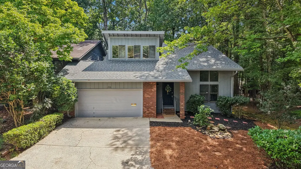 230 Lakeview Ridge E, Roswell, GA 30076 - Image #1