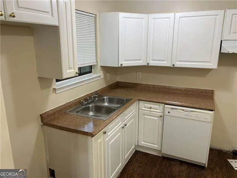 5323 Scarbrough Round, Stone Mountain, GA 30088 - Image #3