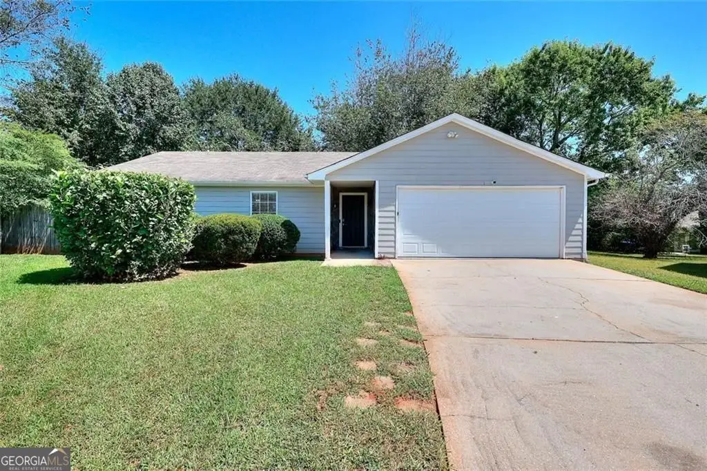 865 Oakhill Court, Stone Mountain, GA 30088 - Image #1