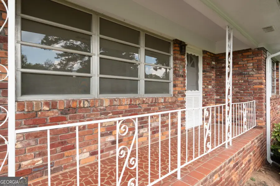 921 Chesterfield Drive, Marietta, GA 30066 - Image #3