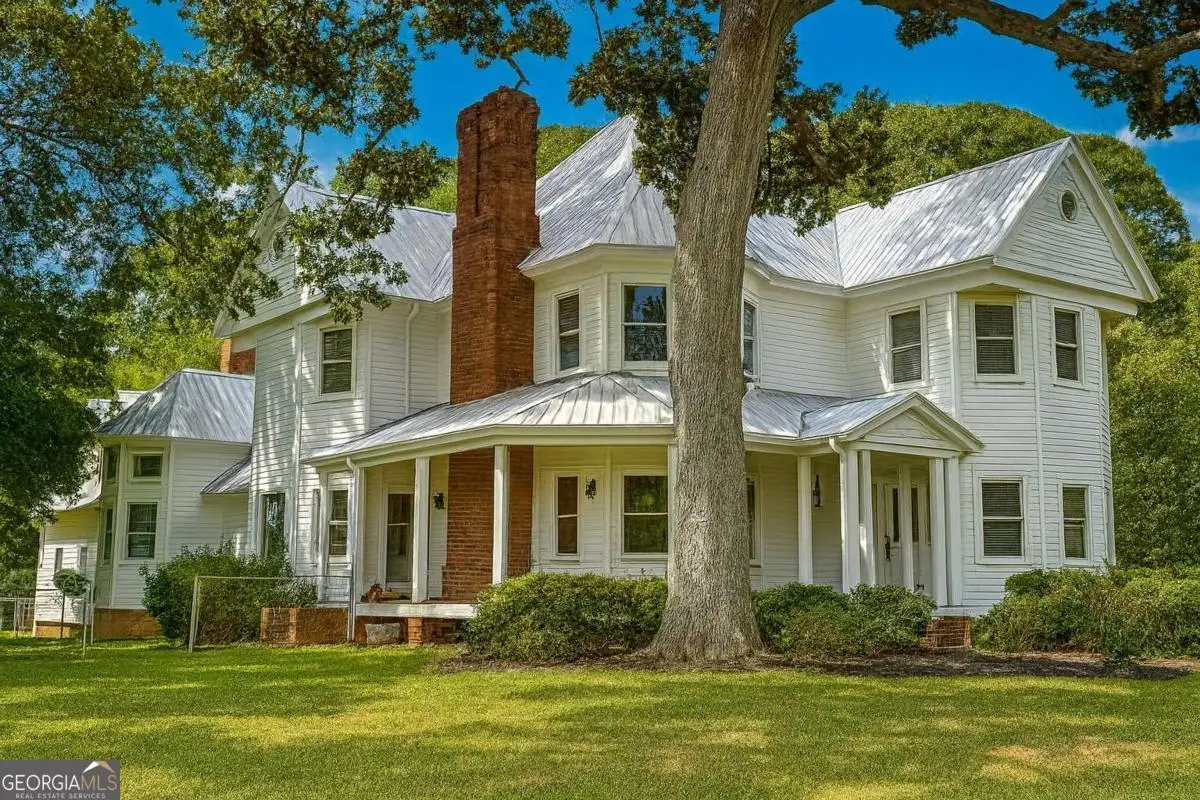 5809 Warren Farm Road Sw, Powder Springs, GA 30127 - Image #1