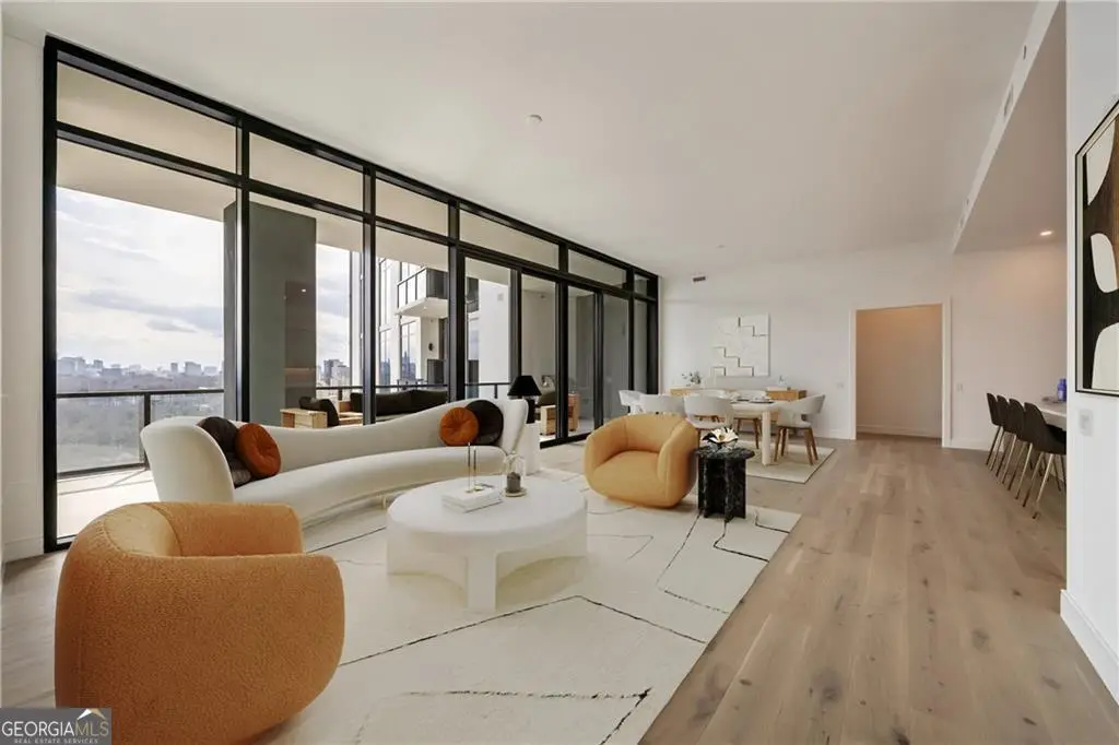 2425 Peachtree Road Ne #1604, Atlanta, GA 30305 - Image #1