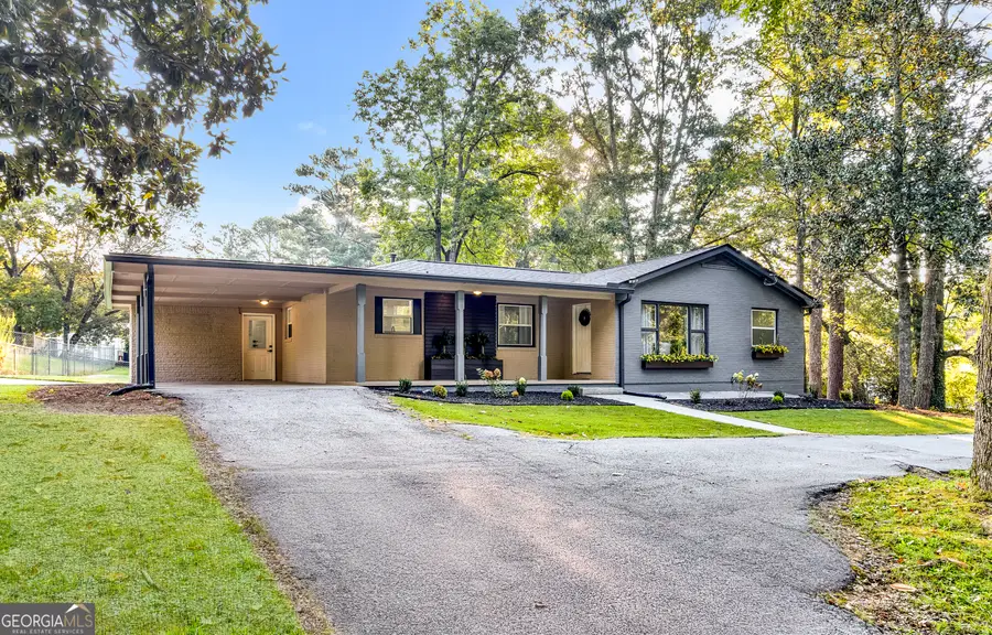 3951 Covered Bridge Road Sw, Smyrna, GA 30082 - Image #2