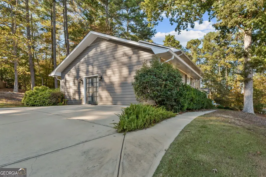 1485 Brandon Drive Sw, Marietta, GA 30008 - Image #3