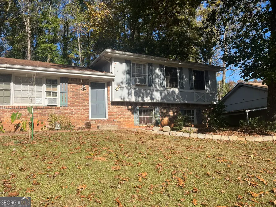 8474 Magnolia Drive, Jonesboro, GA 30238 - Image #2