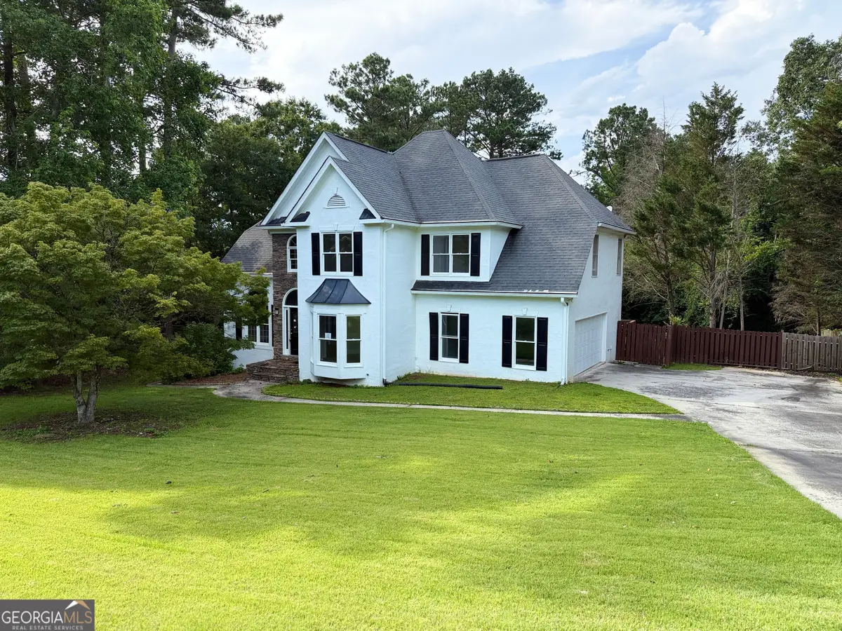 2325 Lochinver Lane Sw, Conyers, GA 30094 - Image #1