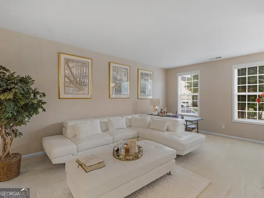 142 Keswick Manor Drive, Tyrone, GA 30290 - Image #2