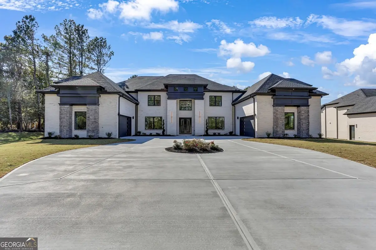 3625 Oak Grove Road Sw, Loganville, GA 30052 - Image #1