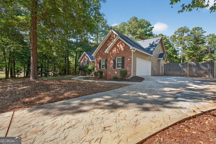 210 Riveredge Way, McDonough, GA 30252 - Image #2