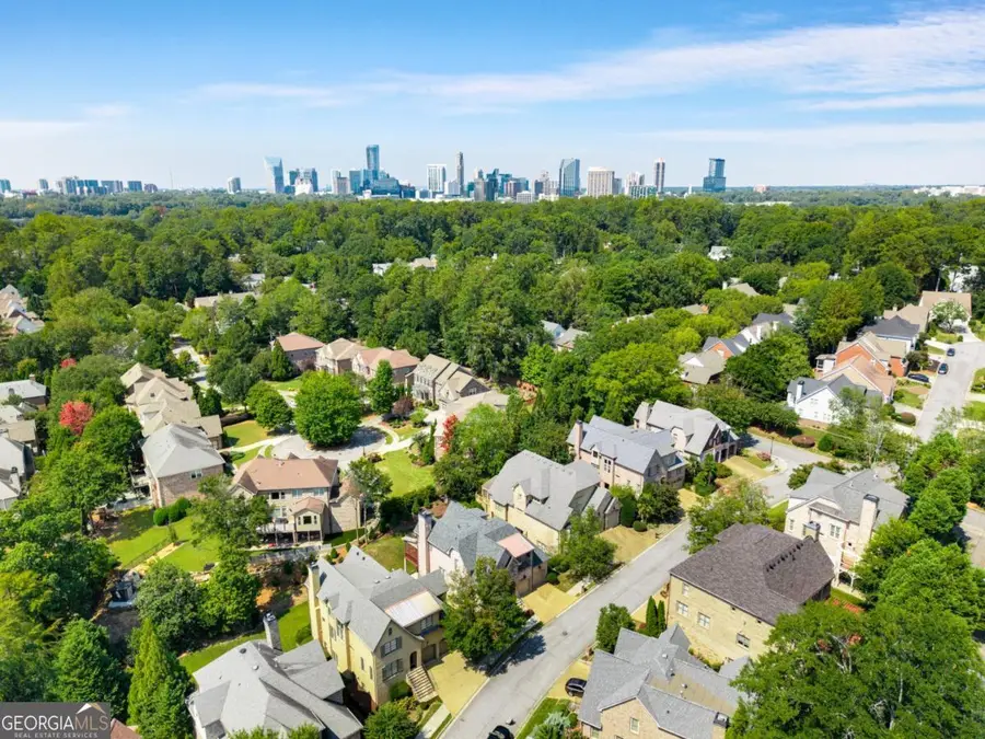 1844 Buckhead Valley Lane Ne, Atlanta, GA 30324 - Image #2