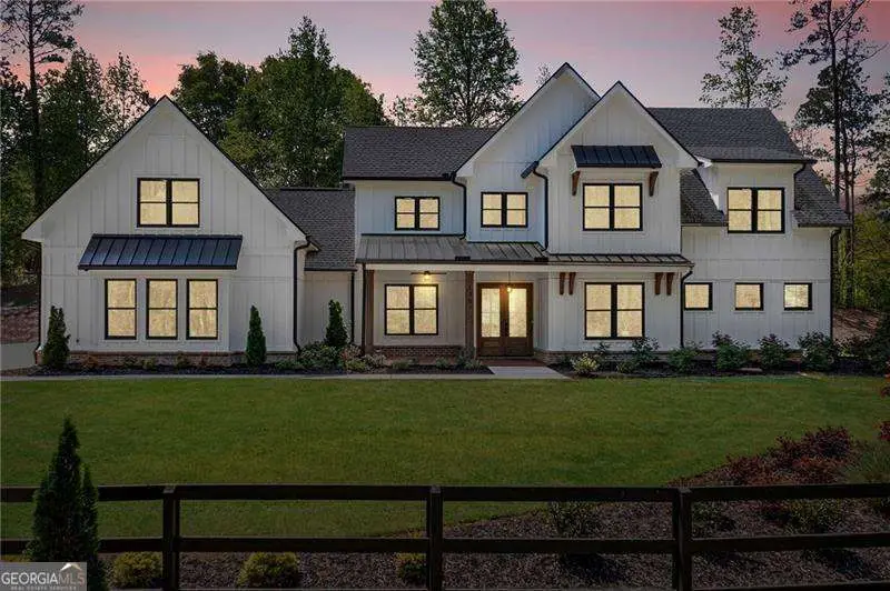 120 Farm Gate Drive, Woodstock, GA 30188 - Image #1