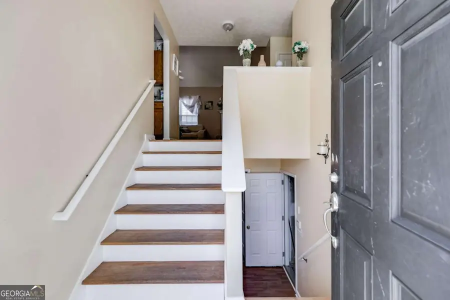 1035 Brushystone Drive, Loganville, GA 30052 - Image #2