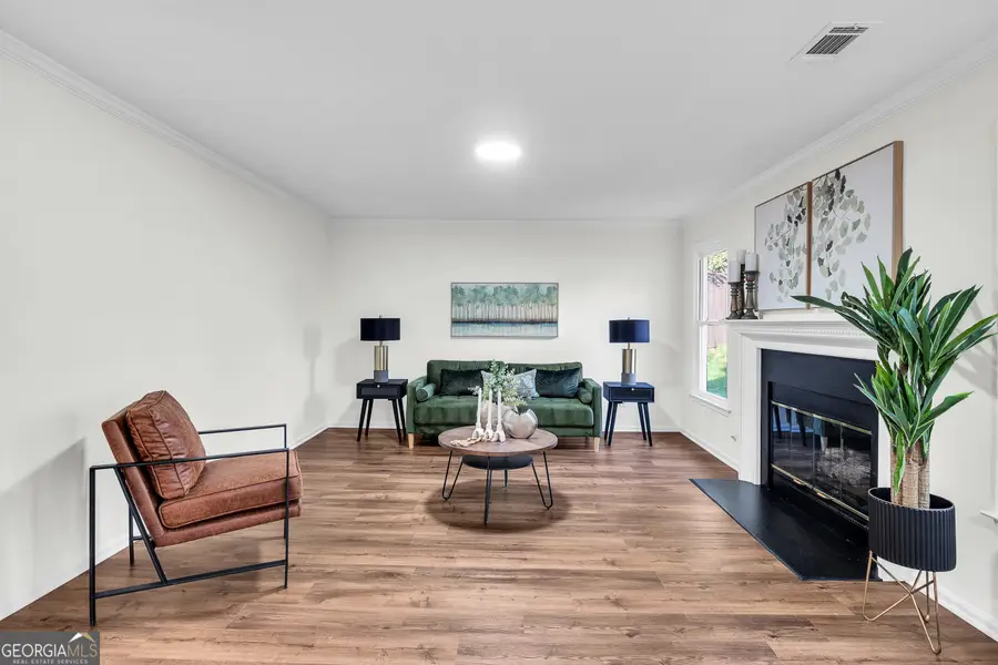 1172 Rockmart Circle Nw, Kennesaw, GA 30144 - Image #2