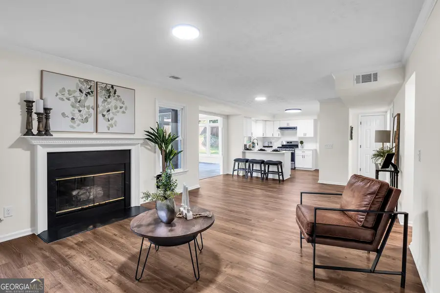 1172 Rockmart Circle Nw, Kennesaw, GA 30144 - Image #3