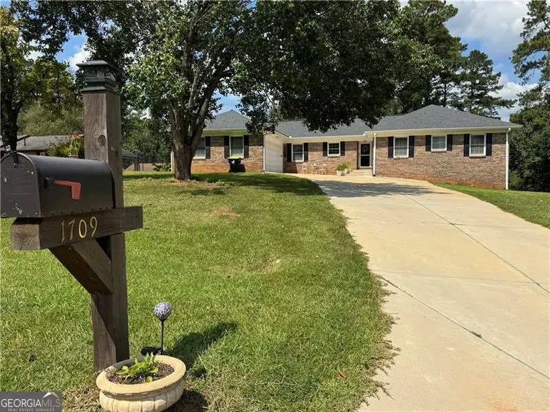 1709 Elizabeth Court Sw, Conyers, GA 30094 - Image #3