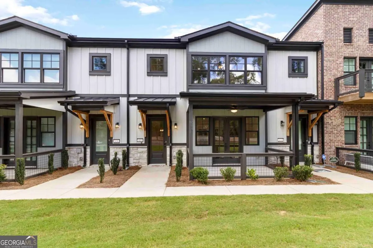 937 Willingham Drive #7, Hapeville, GA 30354 - Image #1