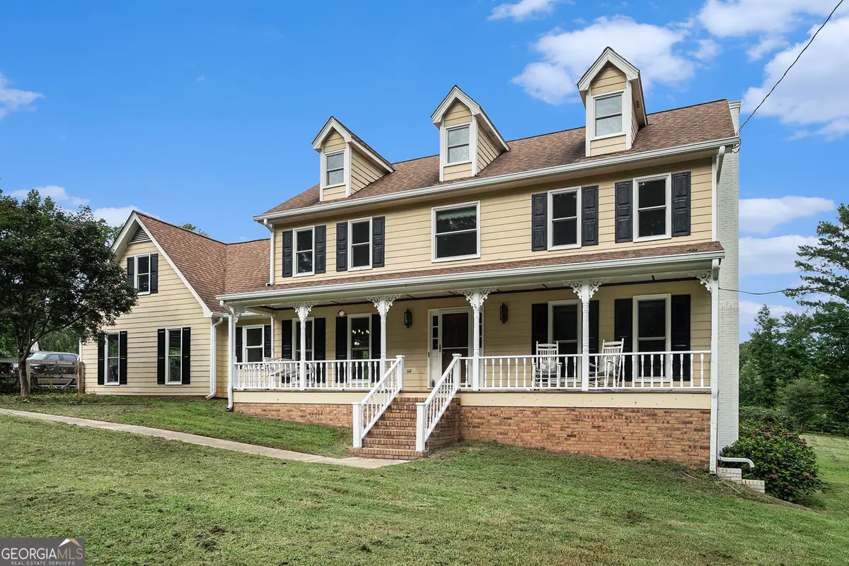 4390 Inns Brook Drive, Snellville, GA 30039 - Image #1