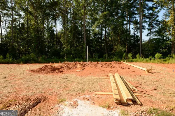 1850 Forkview Court, Lawrenceville, GA 30044