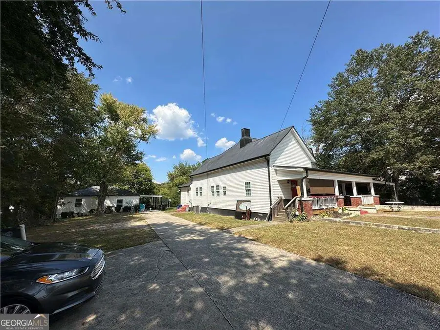 6923 W Strickland Street, Douglasville, GA 30134 - Image #2