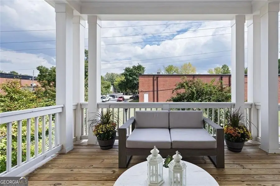 1472 Fairmont Avenue Nw, Atlanta, GA 30318 - Image #3