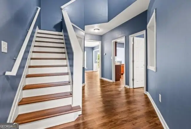 4906 Berkeley Oak Circle, Peachtree Corners, GA 30092 - Image #2