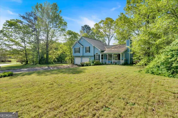 111 Amberwood Lane, Euharlee, GA 30145