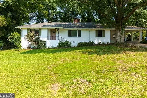 256 4th Avenue, Winder, GA 30680