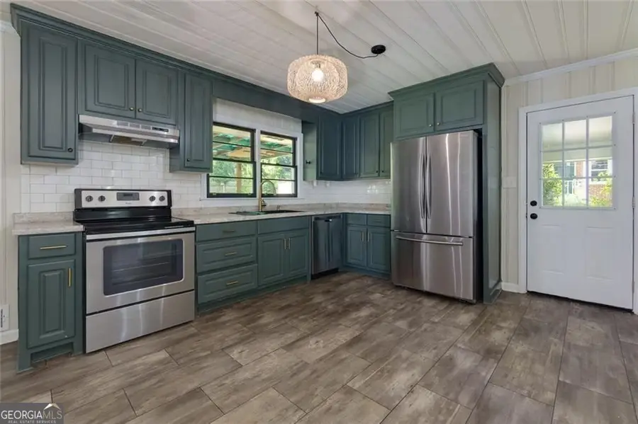 256 4th Avenue, Winder, GA 30680 - Image #3