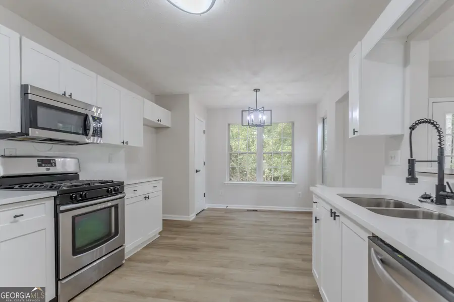 859 Aspen Drive, Lithia Springs, GA 30122 - Image #3