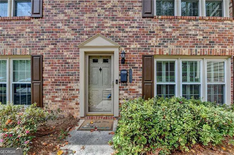 2475 Northlake Court Ne, Atlanta, GA 30345 - Image #2