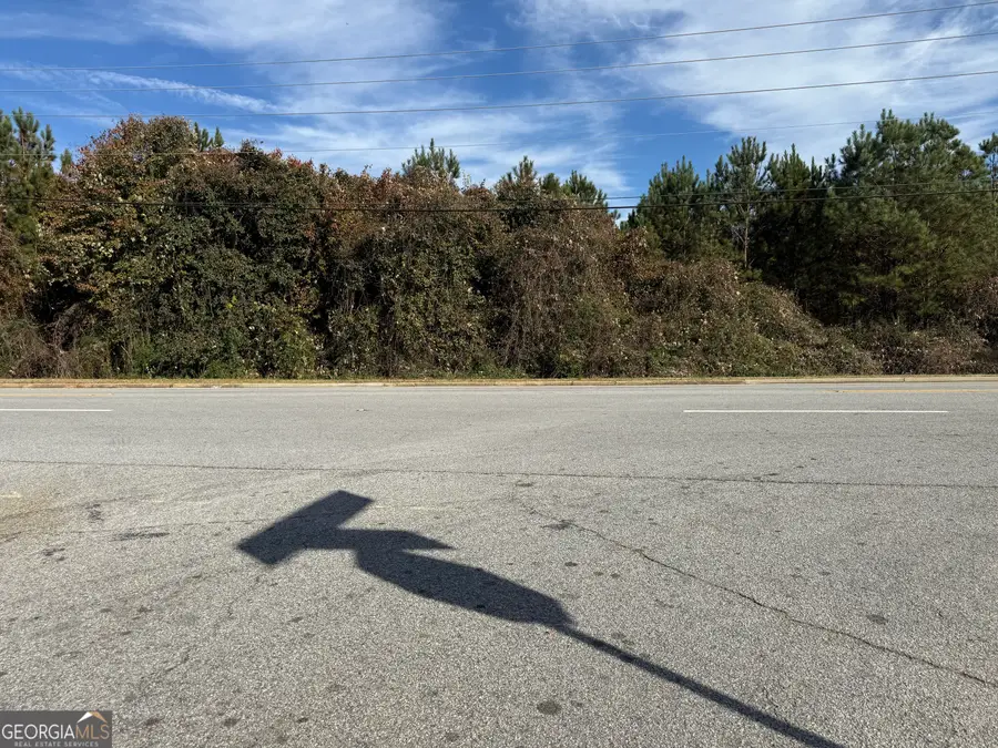 8632 Webb Road, Riverdale, GA 30274 - Image #2