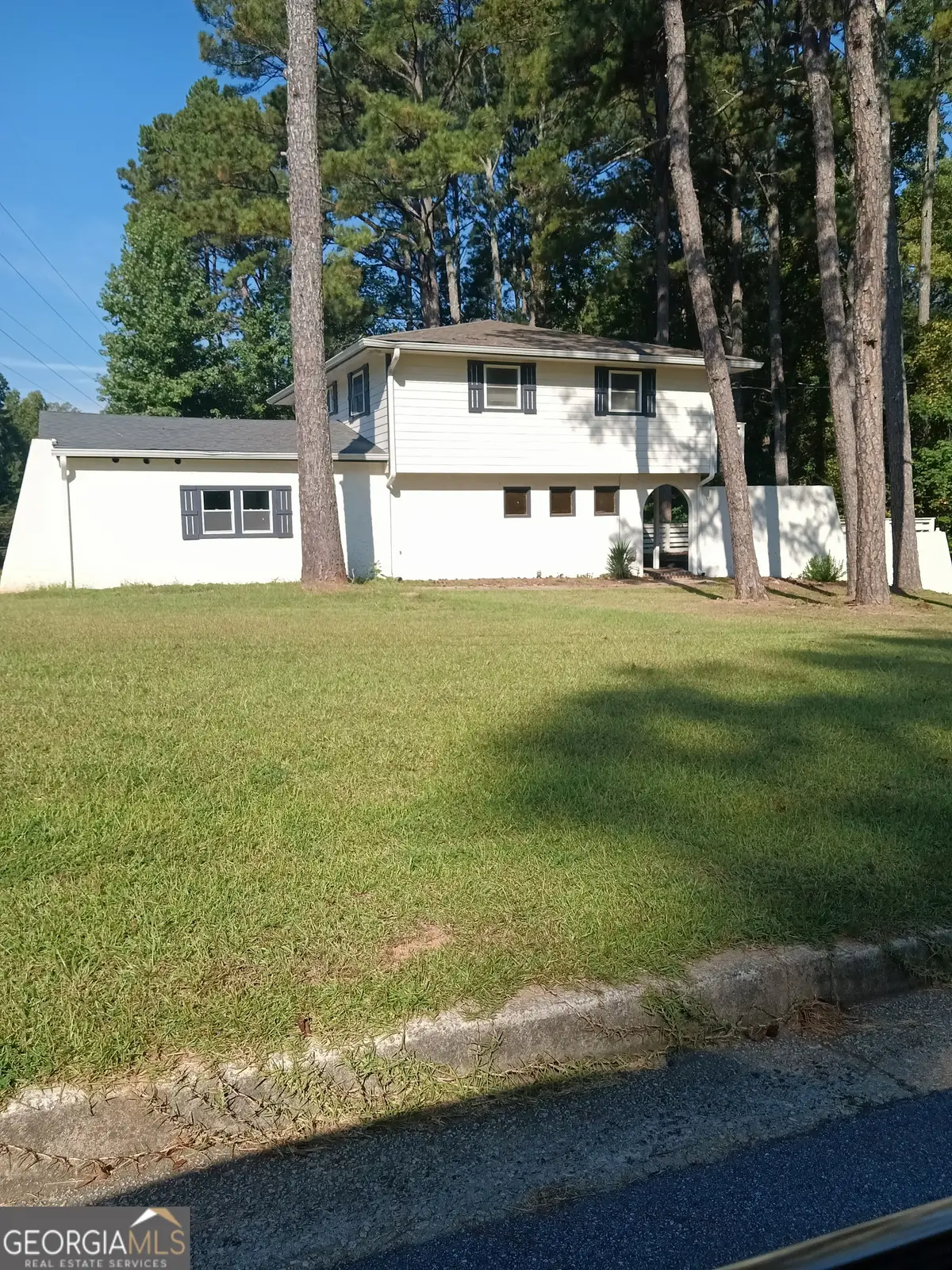 170 Windhaven Trail Sw, Atlanta, GA 30331 - Image #1