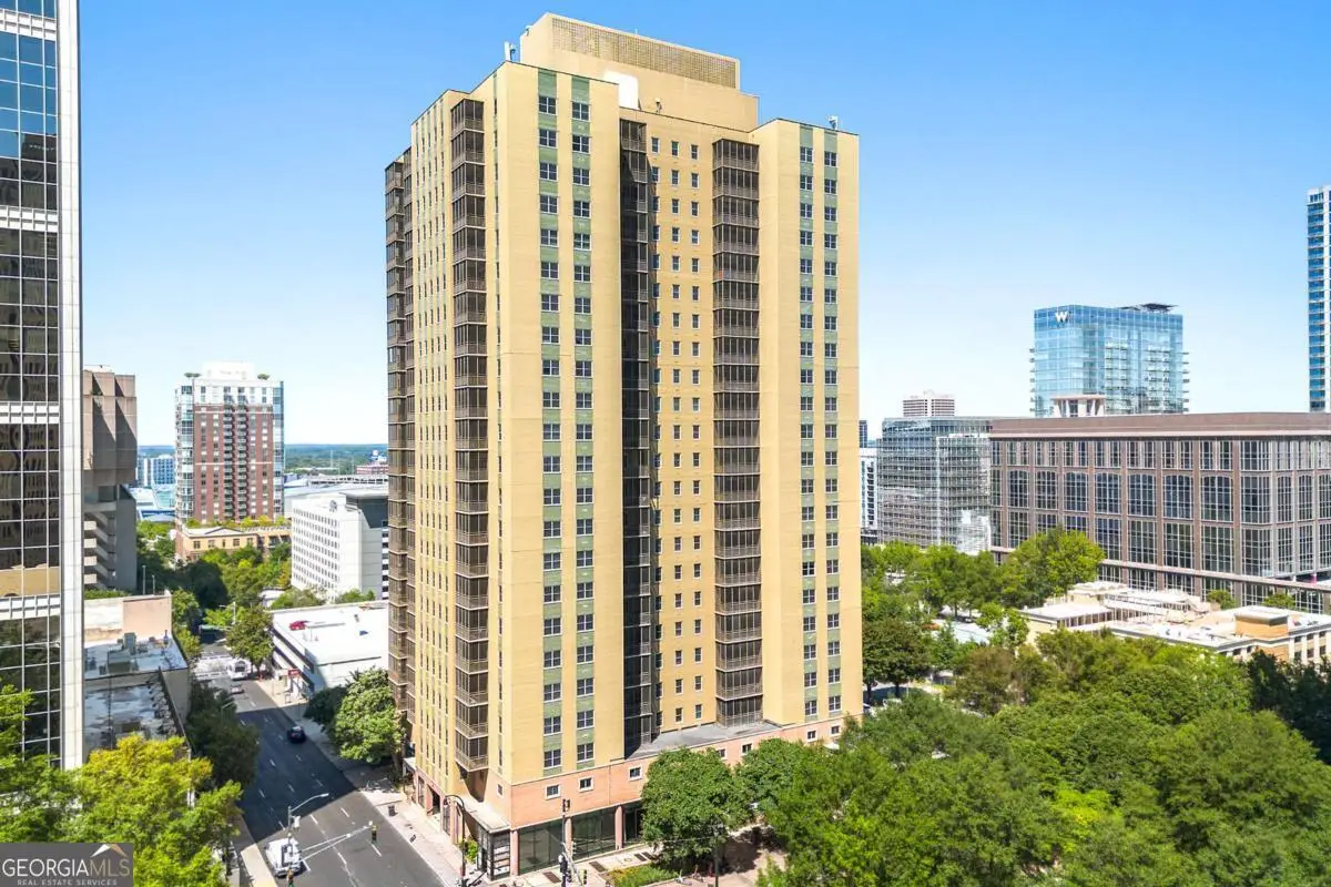 300 Peachtree Street Ne #11J, Atlanta, GA 30308 - Image #1