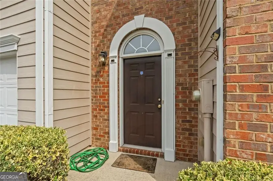172 Oak Green Drive, Lawrenceville, GA 30044 - Image #2