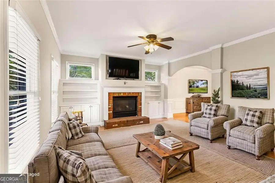 2099 Adams Drive Nw, Atlanta, GA 30318 - Image #3