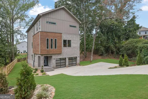 120 N Gwinnett Street, Buford, GA 30518