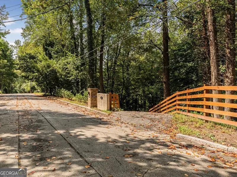 1153 Dawn View Lane, Atlanta, GA 30327 - Image #3