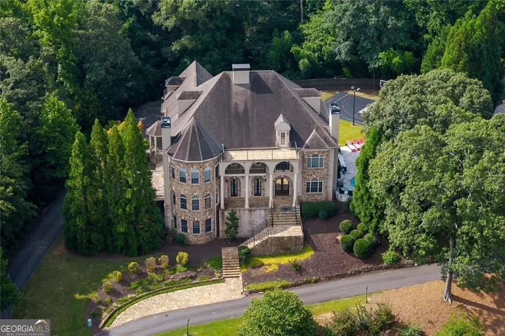 11140 W. Road, Roswell, GA 30075 - Image #1