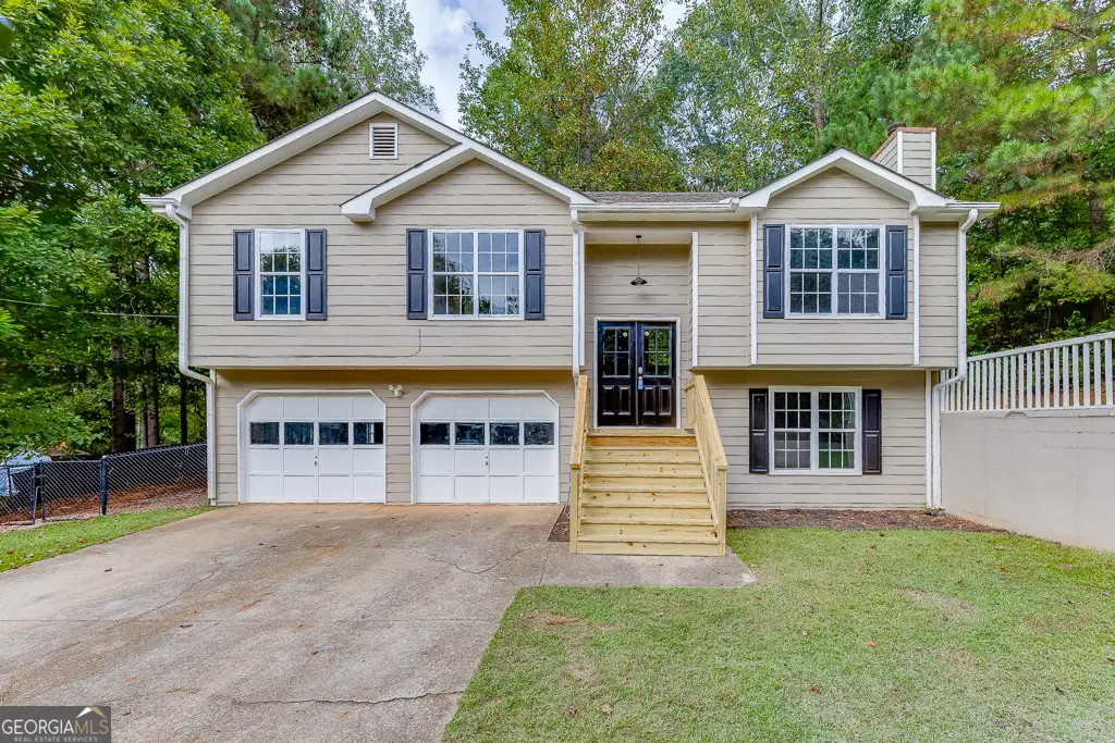 5311 Redfield Way, Flowery Branch, GA 30542 - Image #1