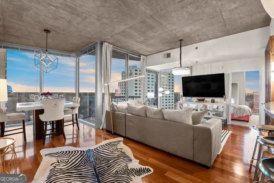 3324 Peachtree Road Ne #902, Atlanta, GA 30326 - Image #2