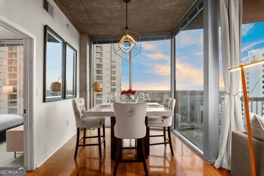 3324 Peachtree Road Ne #902, Atlanta, GA 30326 - Image #3