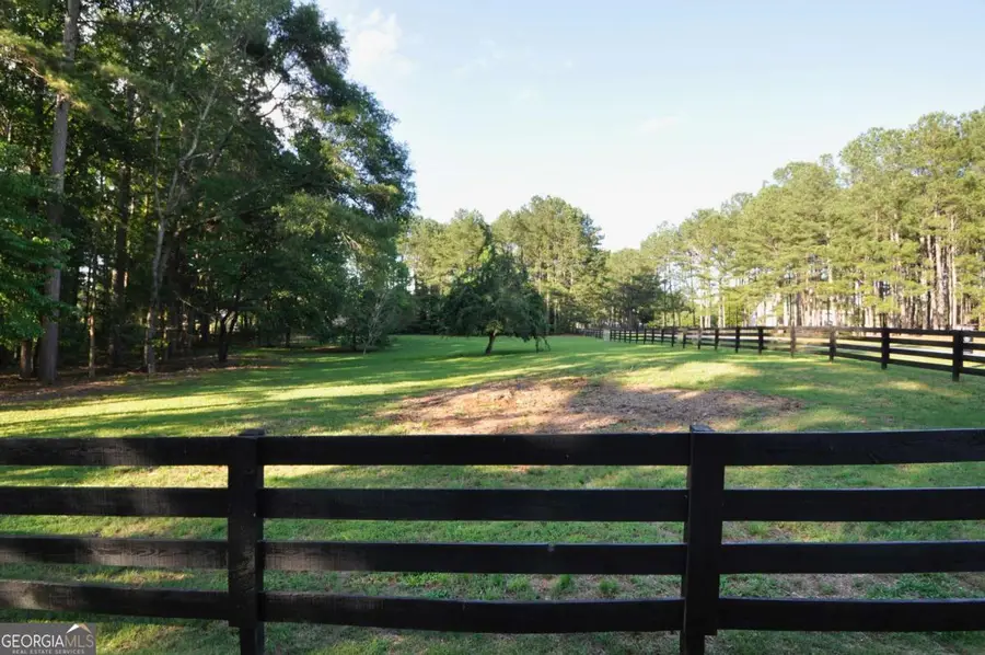 1070 Lexington Court, Bishop, GA 30621 - Image #2