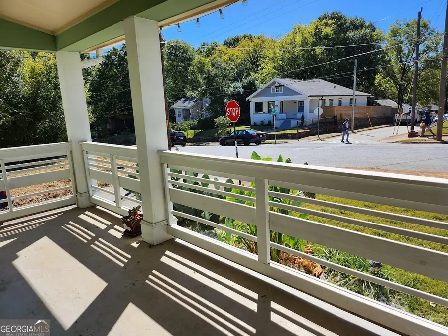 595 Rockwell Street Sw, Atlanta, GA 30310 - Image #2