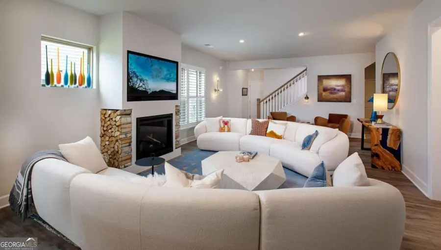 5687 Villa Crest Drive, Hoschton, GA 30548 - Image #3