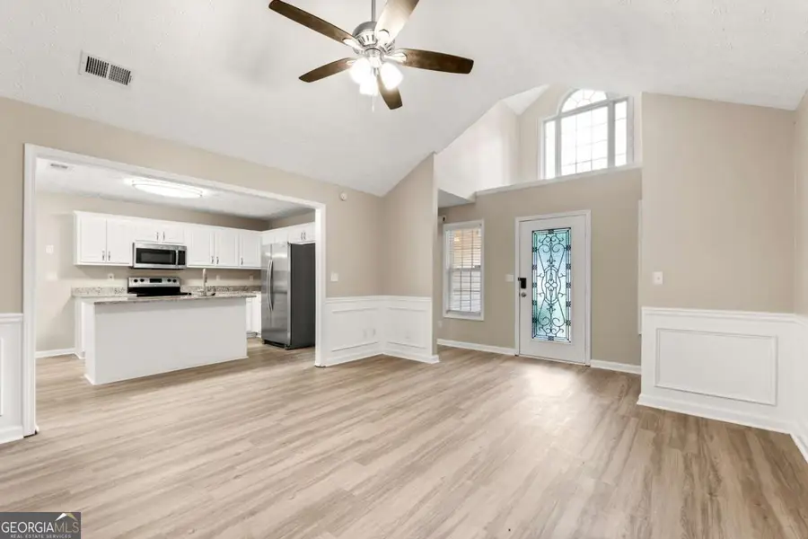 431 Windermere Drive, Loganville, GA 30052 - Image #3