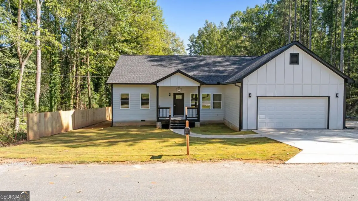 73 Valley Trail Se, Acworth, GA 30101 - Image #1